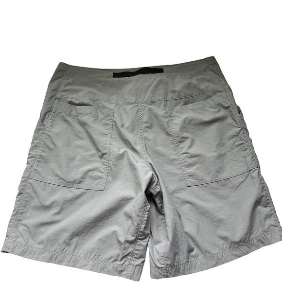 Mountain Hardwear Mens Size Large Shorts - Picture 4 of 8